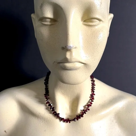 Barnet Briolette Necklace